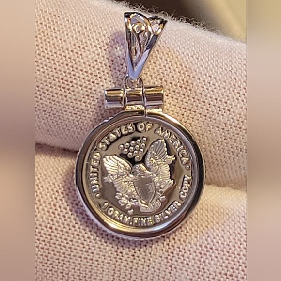 🌟 Standing Liberty Pendant Solid .999 Fine Silver Wearable Investment Unis… - Picture 4 of 6